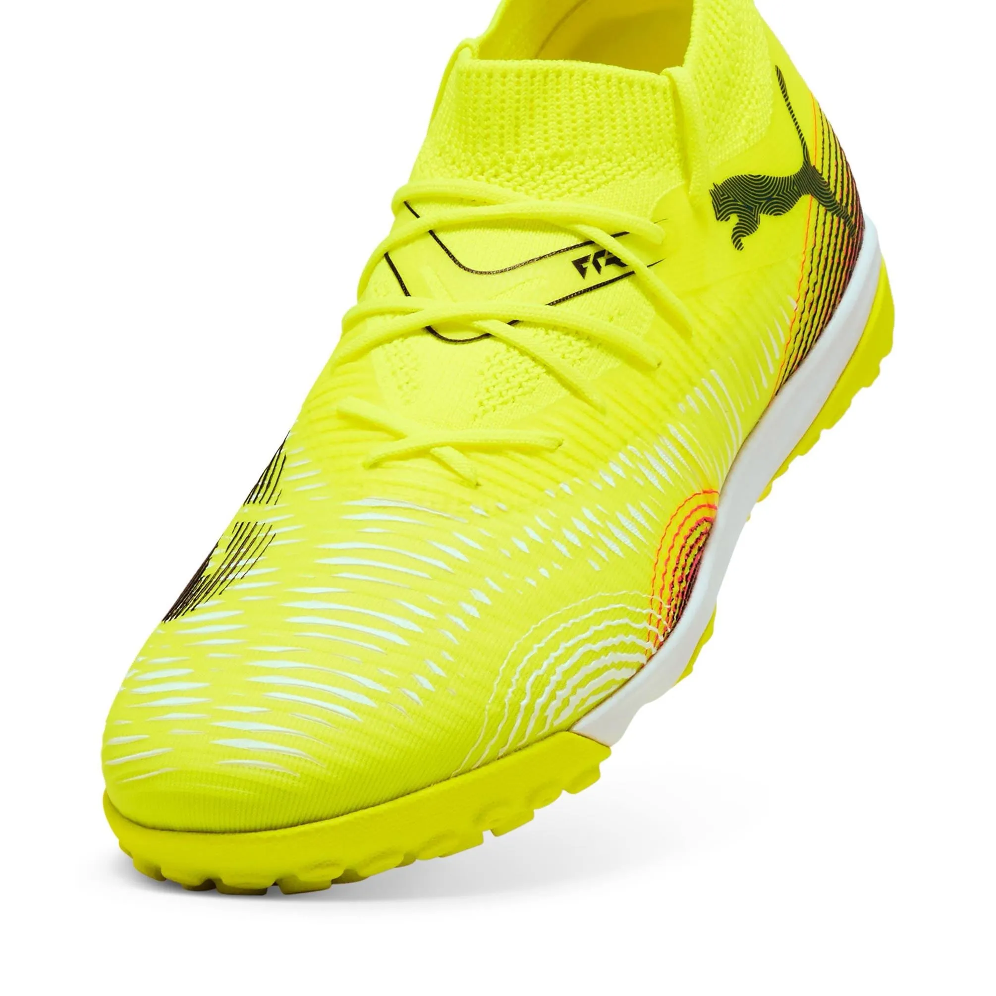 PUMA FUTURE 8 Match TT Puma Classic Styles