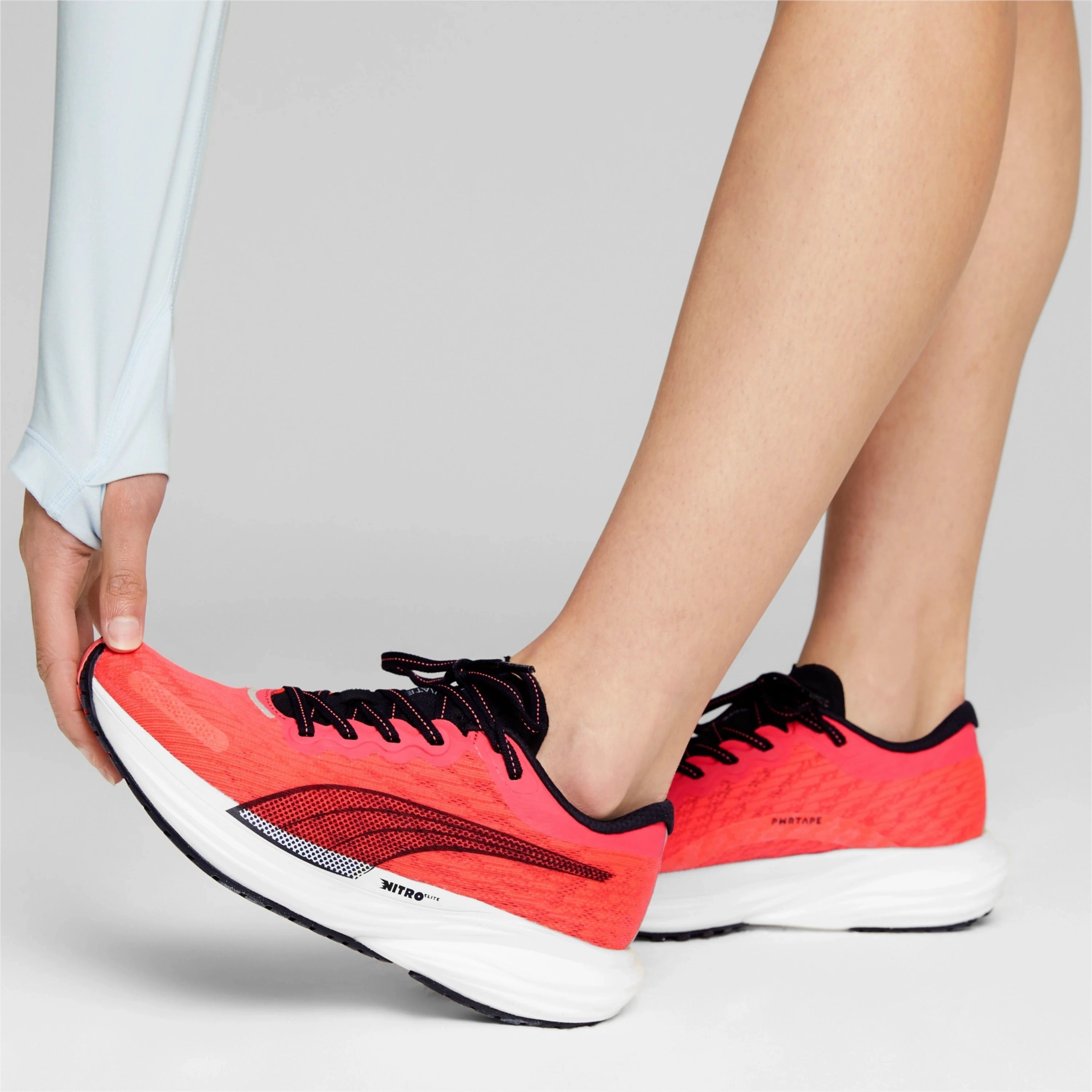 Puma Deviate Nitro 2 Womens Running Shoes - Red Elite Speed Runners