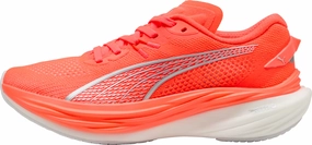 Puma Deviate Nitro 3 Womens Running Shoes - Red Puma Deviate Nitro design
