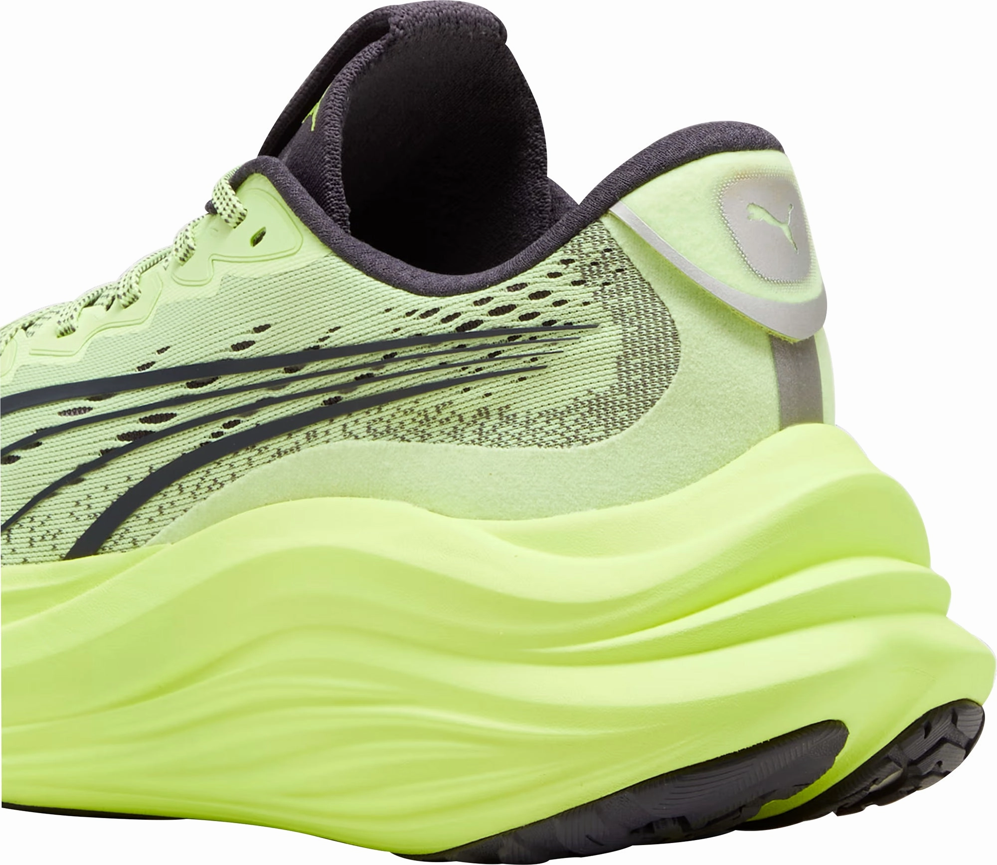 Puma MagMax Nitro Mens Running Shoes - Green Cozy Footwear