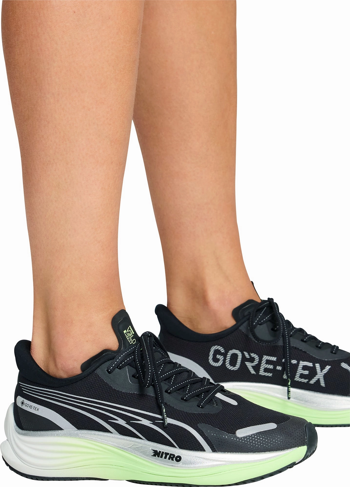 Puma Velocity Nitro 3 GORE-TEX Womens Running Shoes - Black Responsive Road Runners