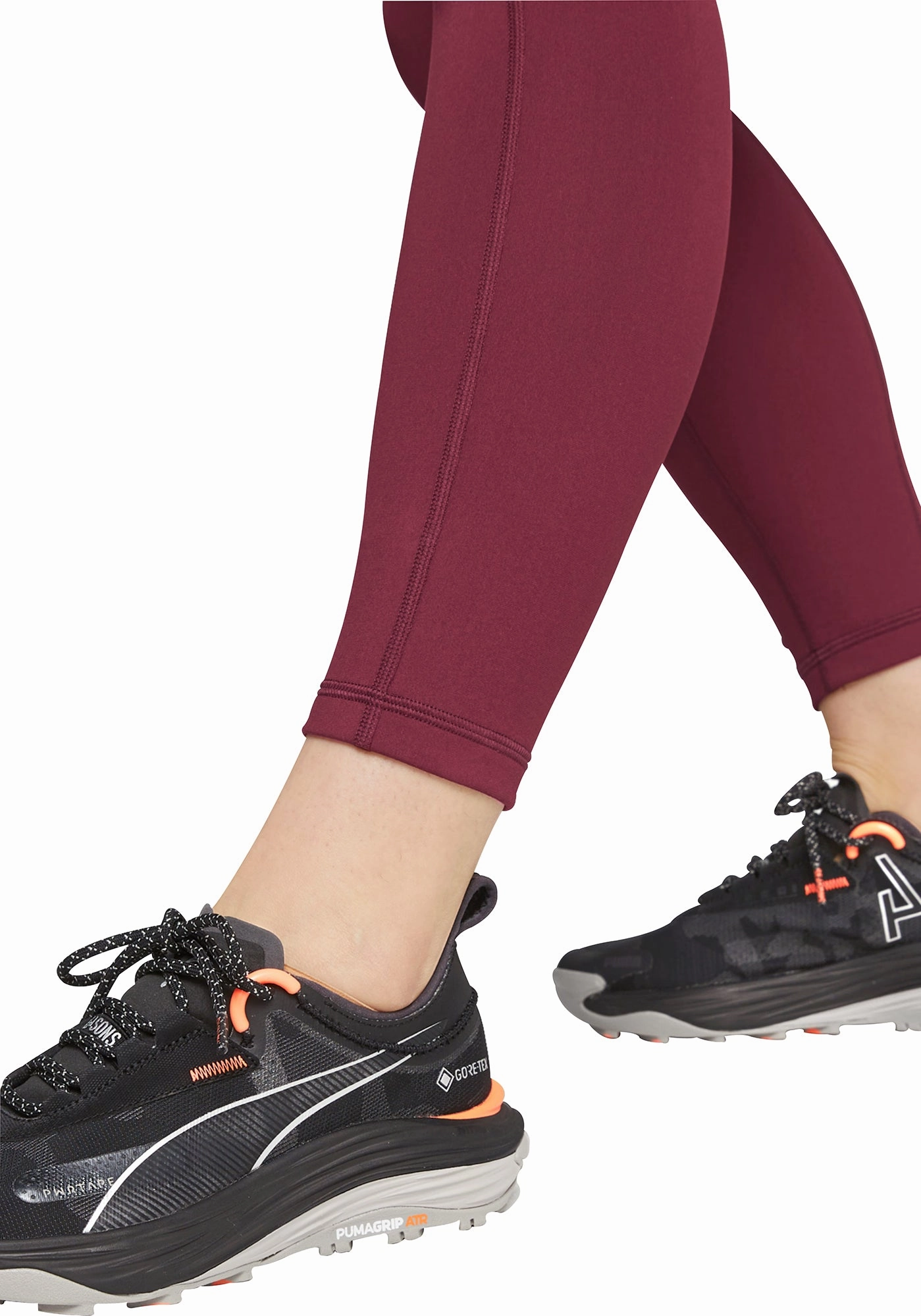 Puma Voyage Nitro 3 GORE-TEX Womens Trail Running Shoes - Black Performance Fit Sneakers