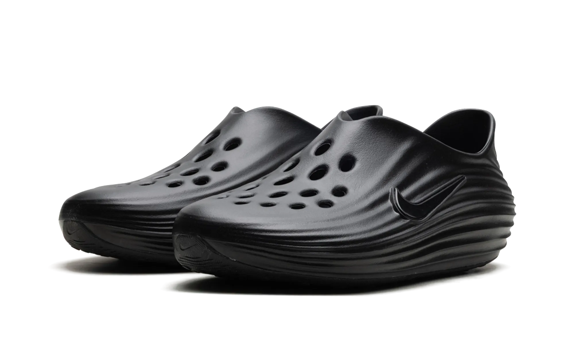 Reactx Rejuven8 "Triple Black" nike breathable mens trainers