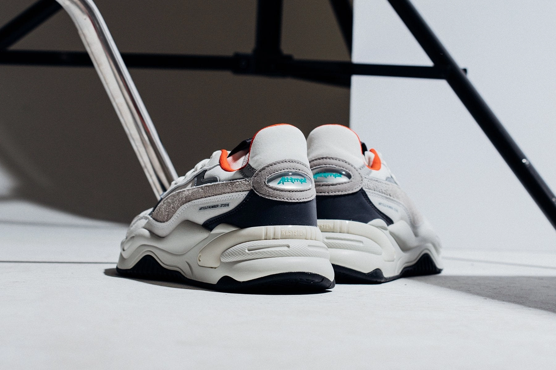 RS-2K Attempt - Vaporous Grey/Silver Puma Stripe Logo Trainers