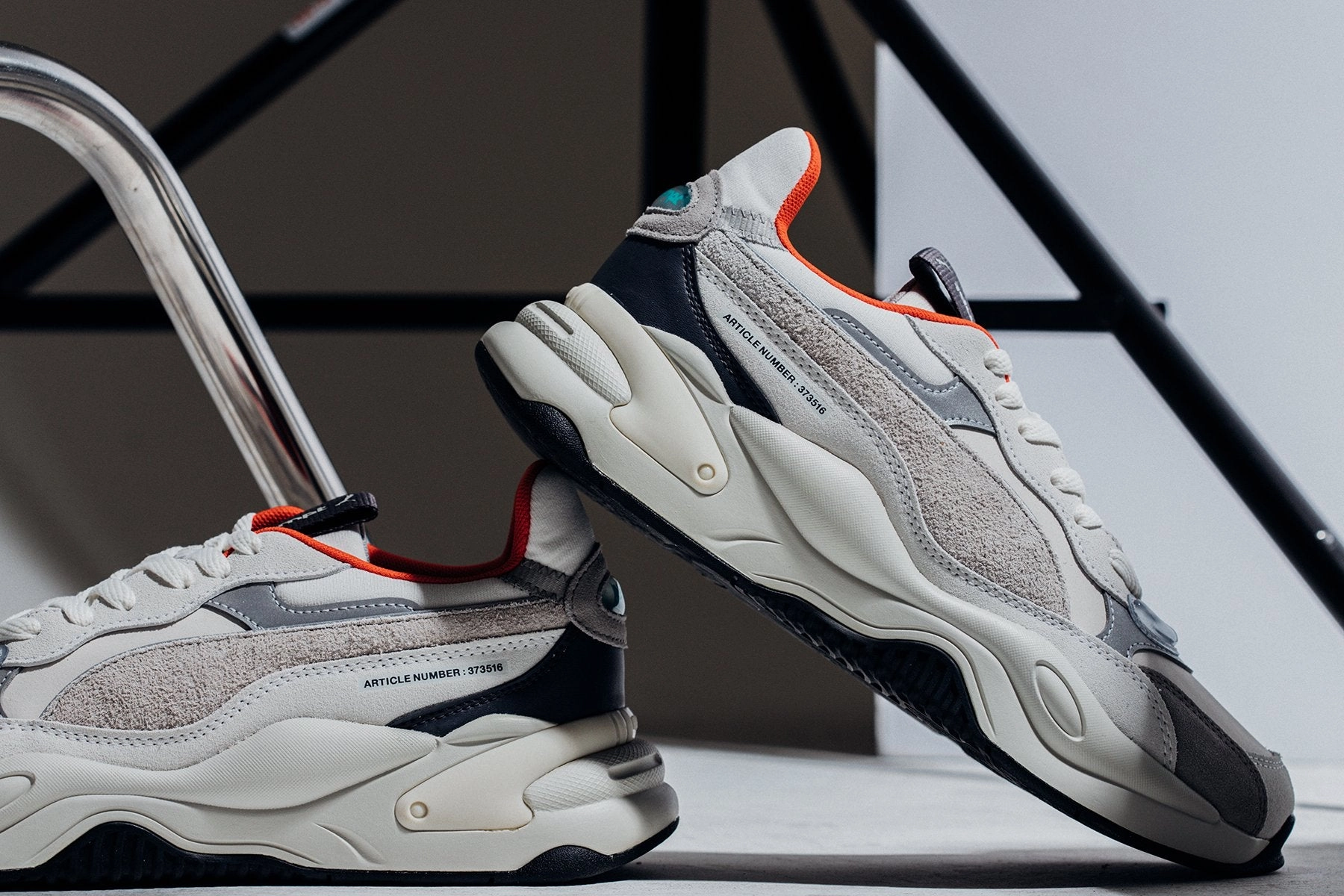 RS-2K Attempt - Vaporous Grey/Silver Puma Stripe Logo Trainers