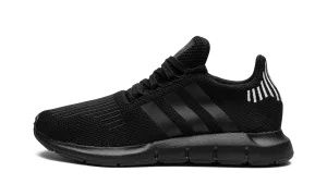 Run Swift WMNS "Core Black" Adidas Women's shoes