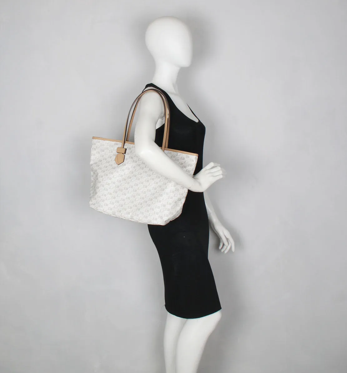 Saint Tropez Open Tote MM, Milk / Cappuccino Trim Moreau Bags