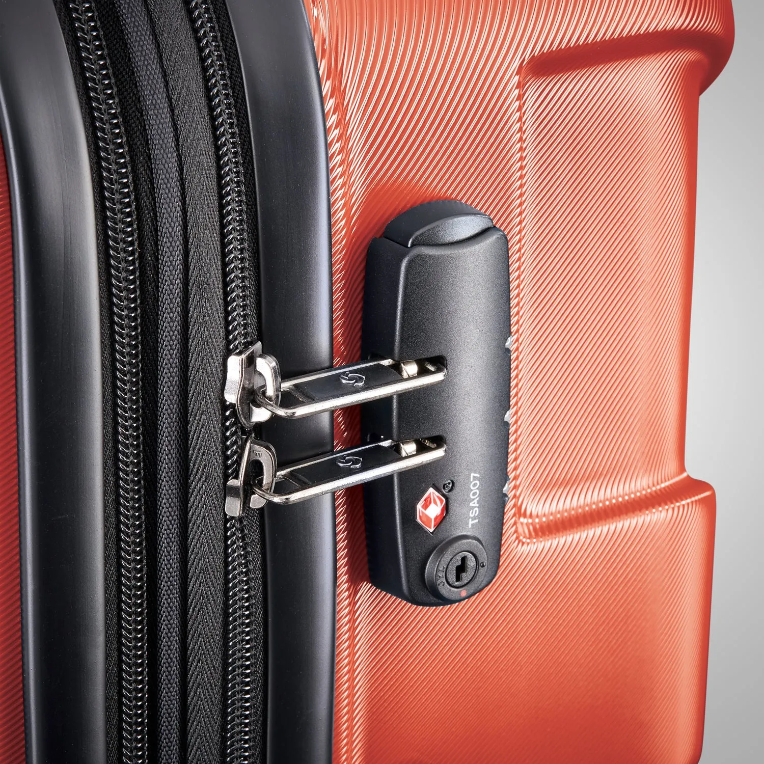 Samsonite Centric 20-inch Hardside Spinner Bags Samsonite