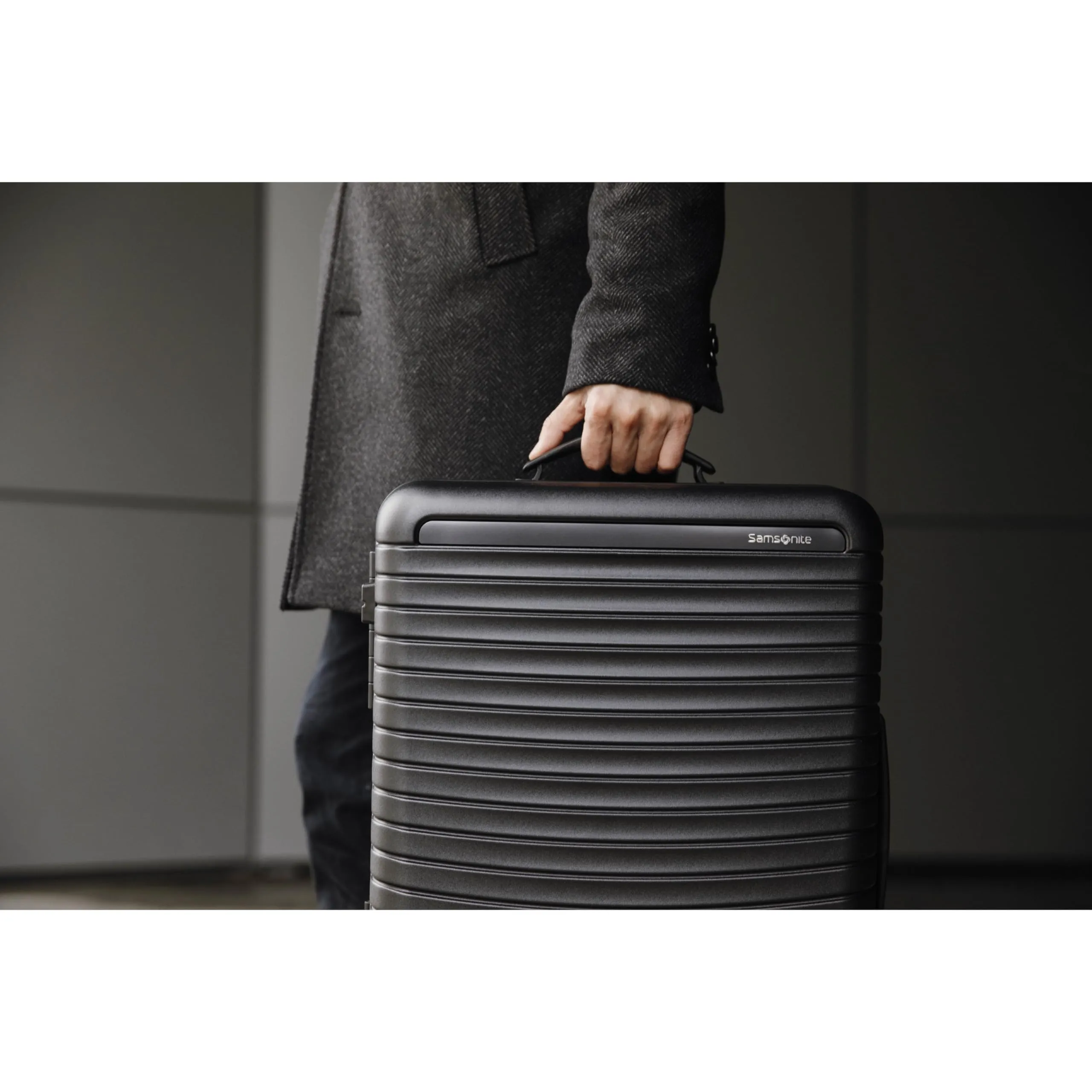 Samsonite Framelock Max Hardside Luggage with Spinner Wheels, Lightweight zipper-less (Large Spinner) Bags Samsonite