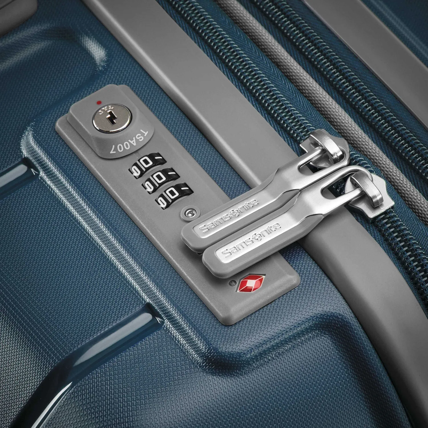 Samsonite Freeform 24" 4-Wheel Medium Luggage Bags Samsonite