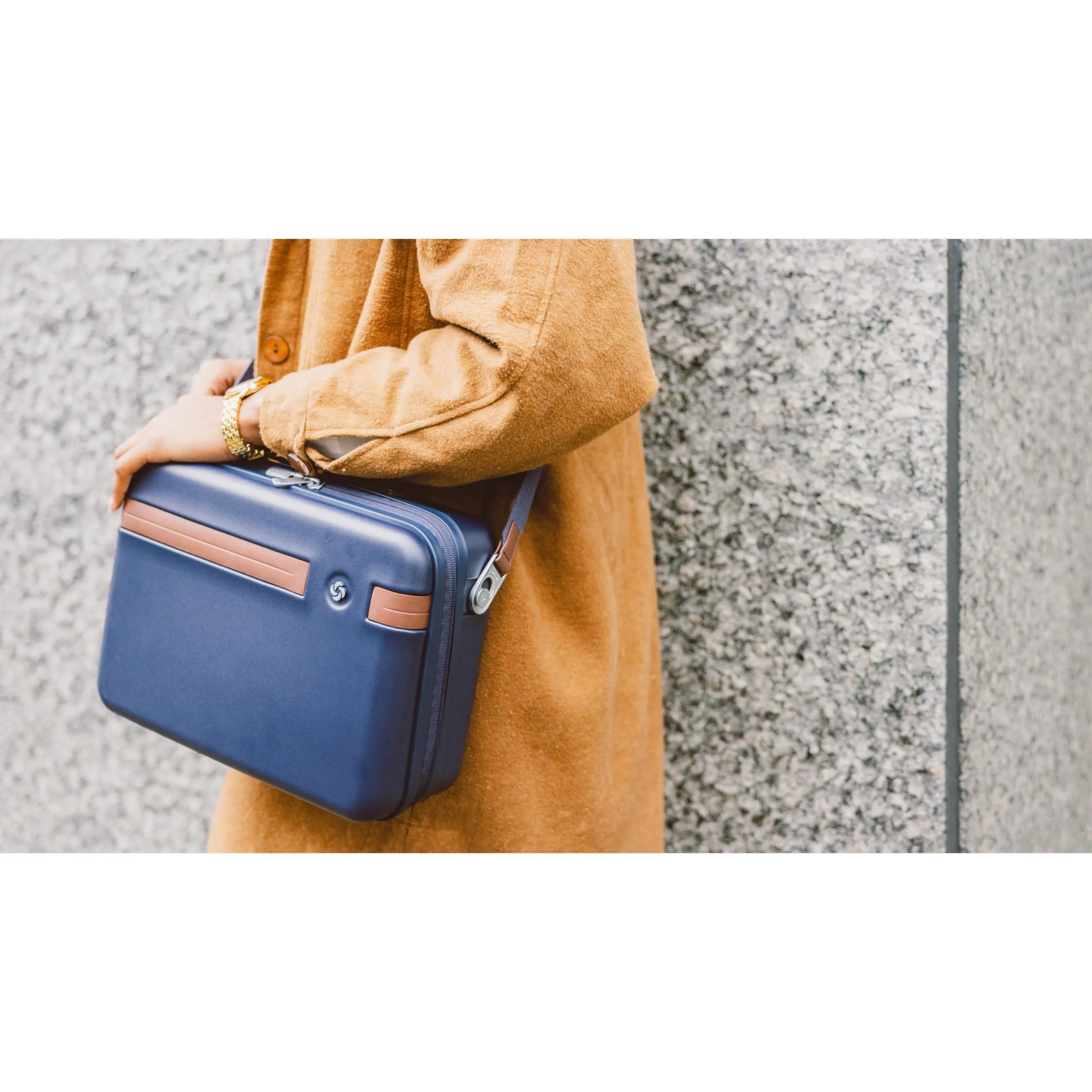 Samsonite Virtuosa Hardside Train Case, Crossbody Travel Makeup Case with Removable Strap Bags Samsonite