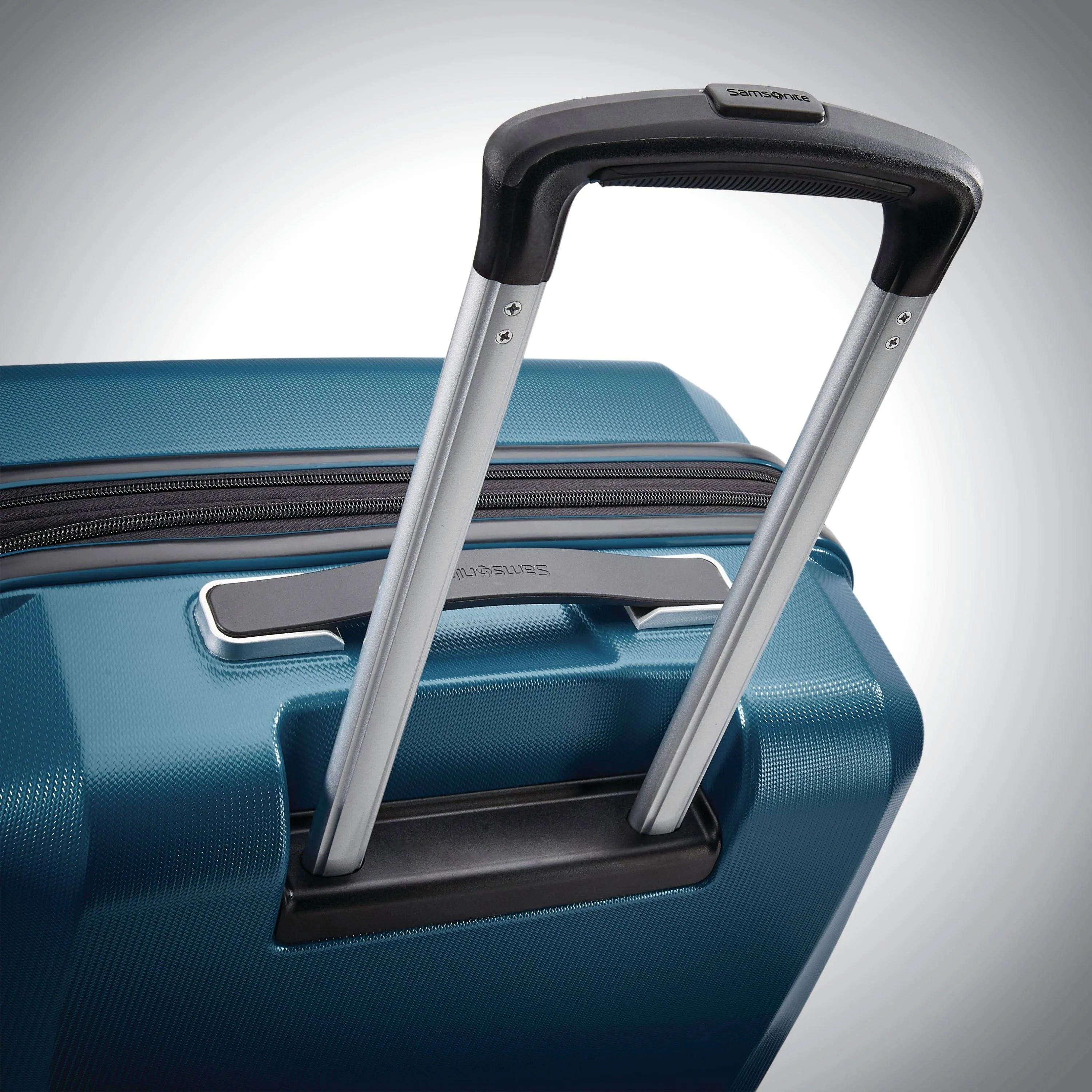 Samsonite Winfield 3 DLX Carry-On 20-Inch 4-Wheel Carry-On Luggage Bags Samsonite