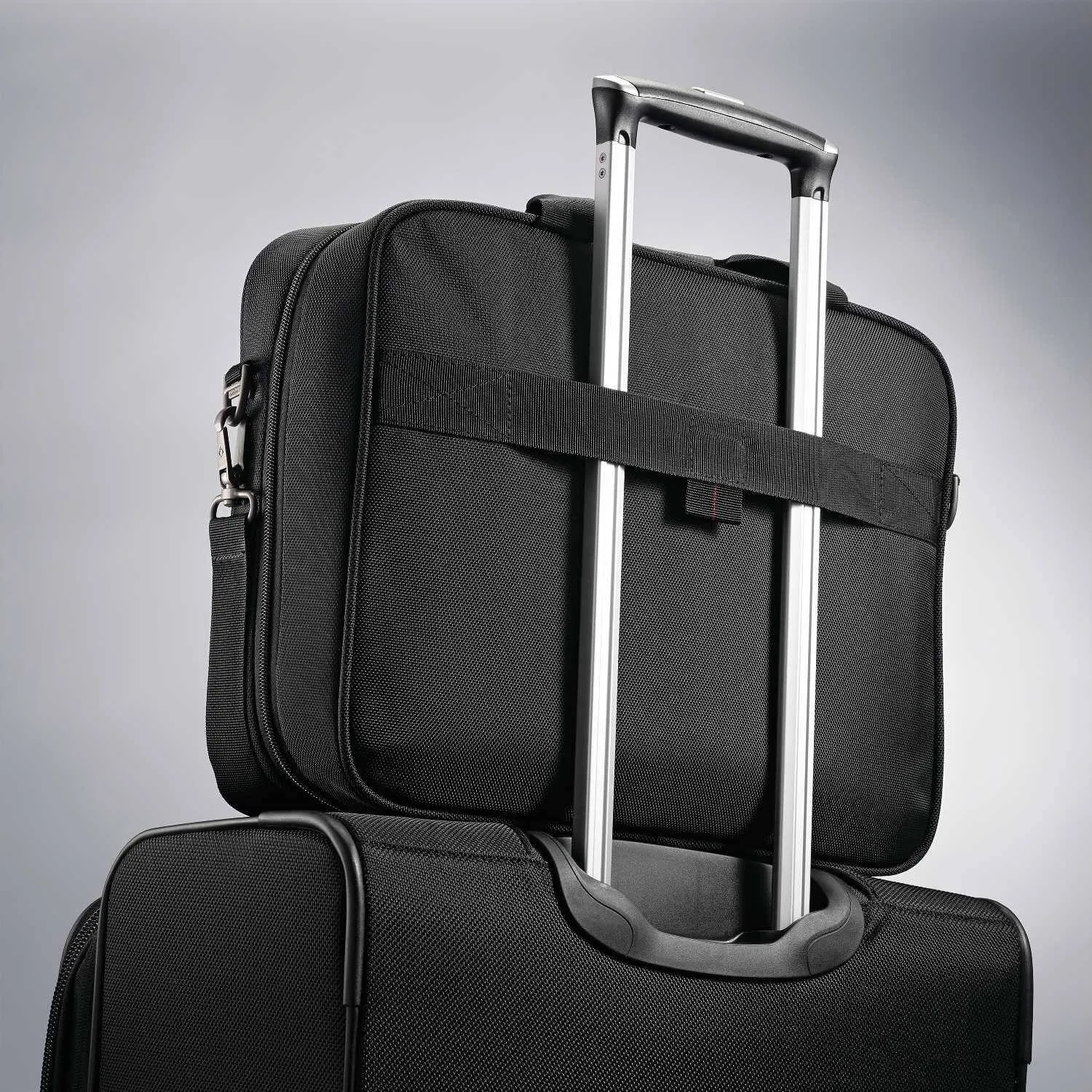 Samsonite Xenon 3.0 Gusset Check-Point Friendly Tech Locker Brief Bags Samsonite