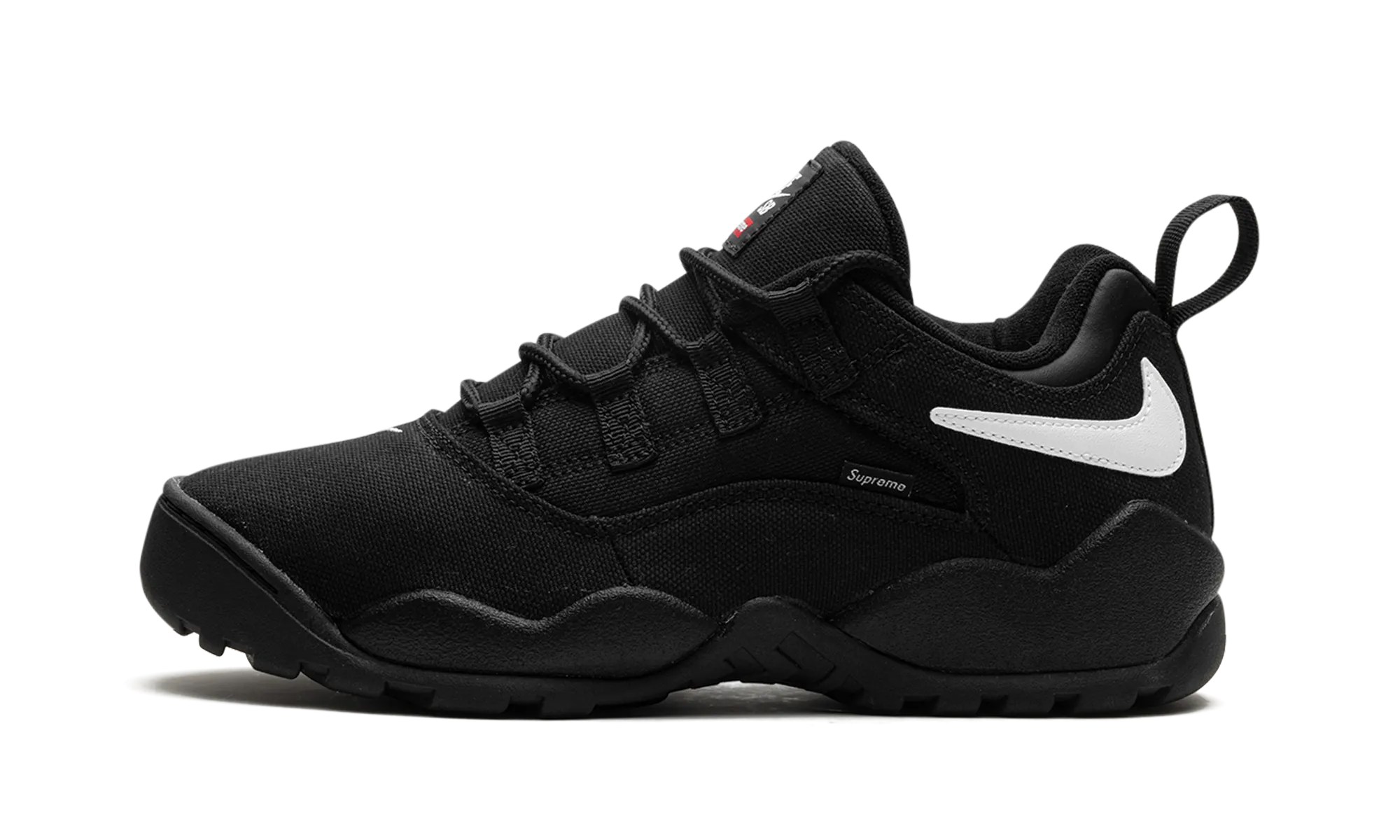 SB Darwin Low "Supreme - Black" Nike Mens sneakers