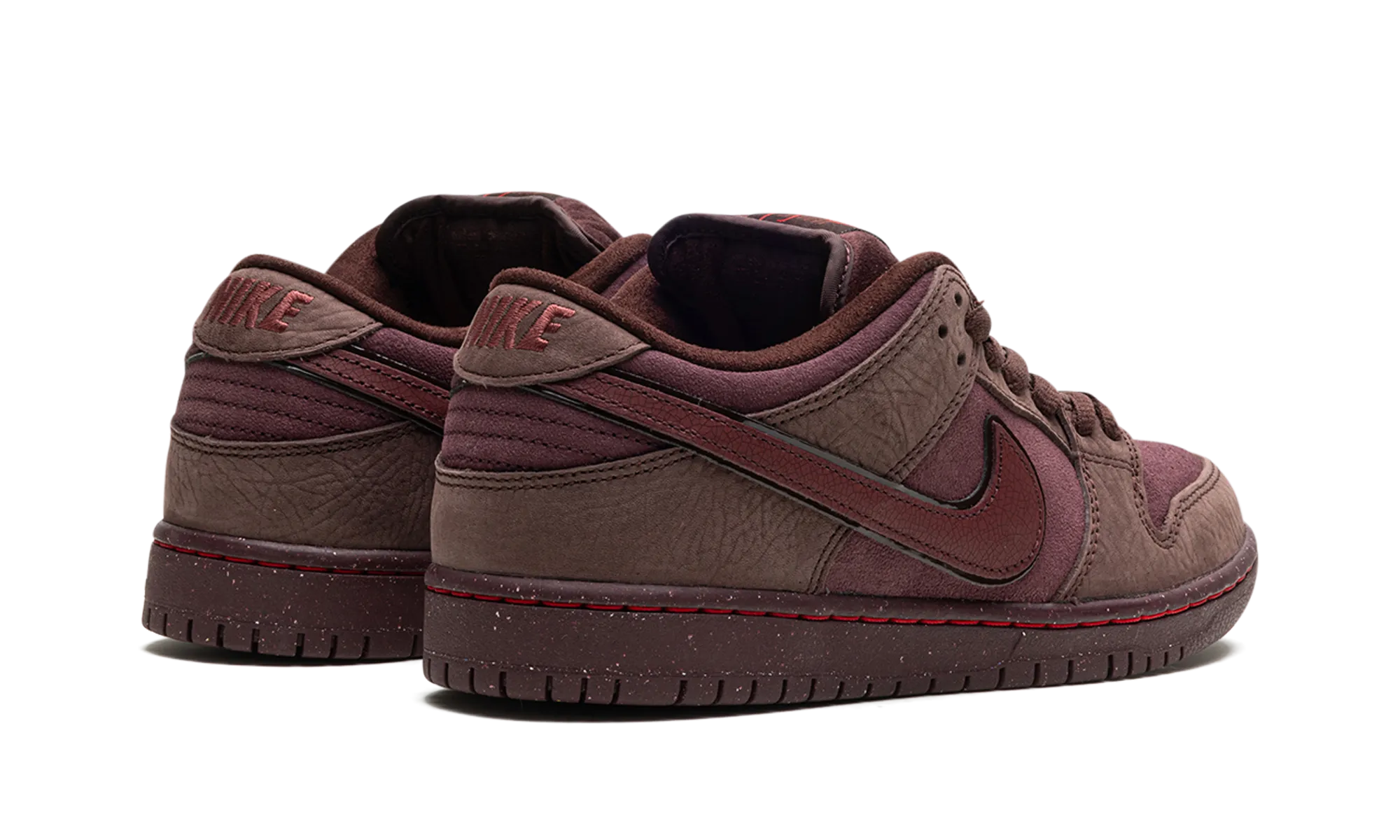 SB Dunk Low "City of Love" nike breathable mens trainers