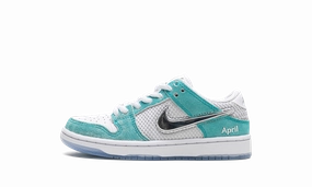 SB Dunk Low Pro QS PS "April Skateboards" Nike Pre School shoes