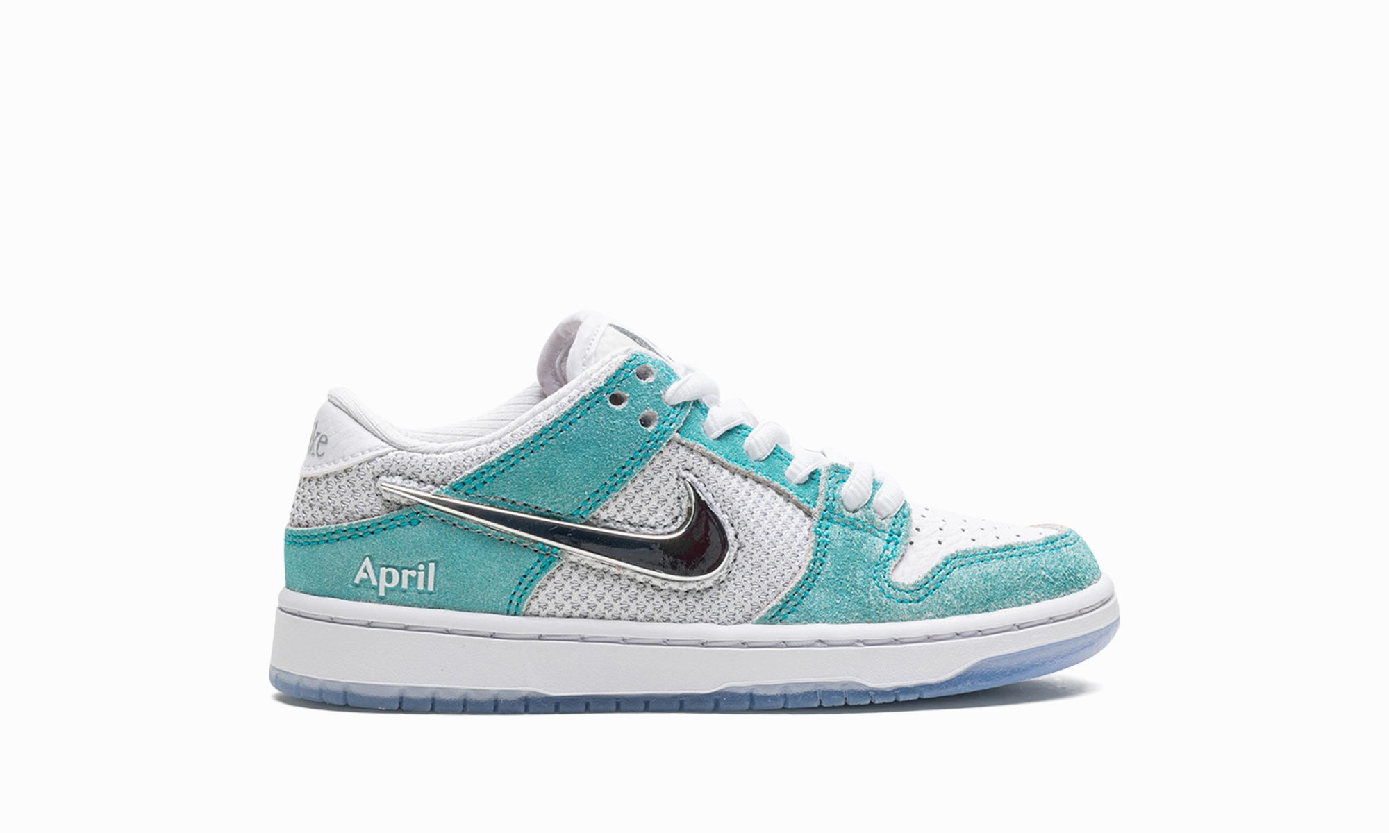 SB Dunk Low Pro QS PS "April Skateboards" nike preschool slip-on sneakers