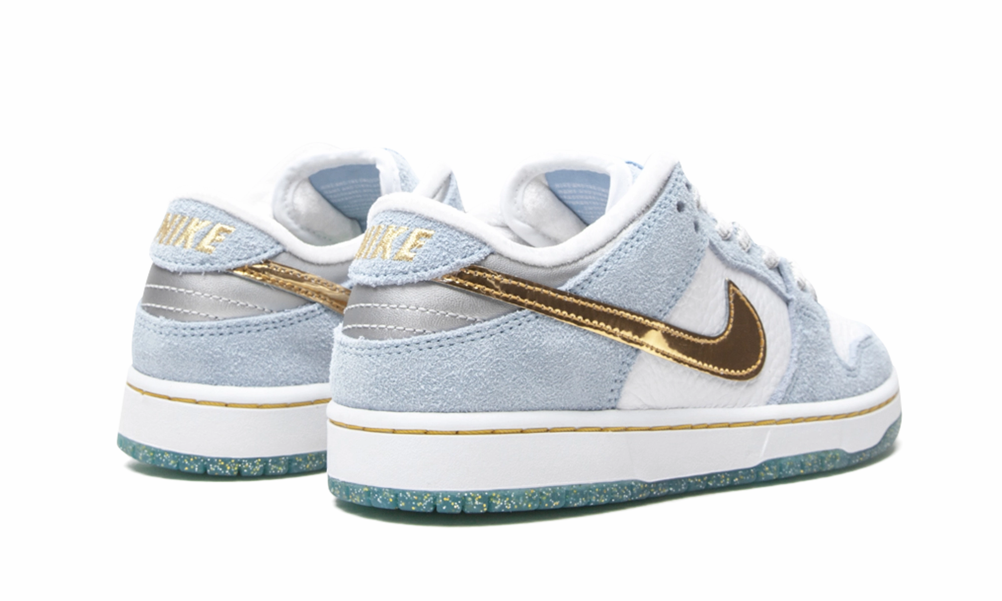 SB Dunk Low PS "Sean Cliver - Holiday Special" nike preschool slip-on sneakers