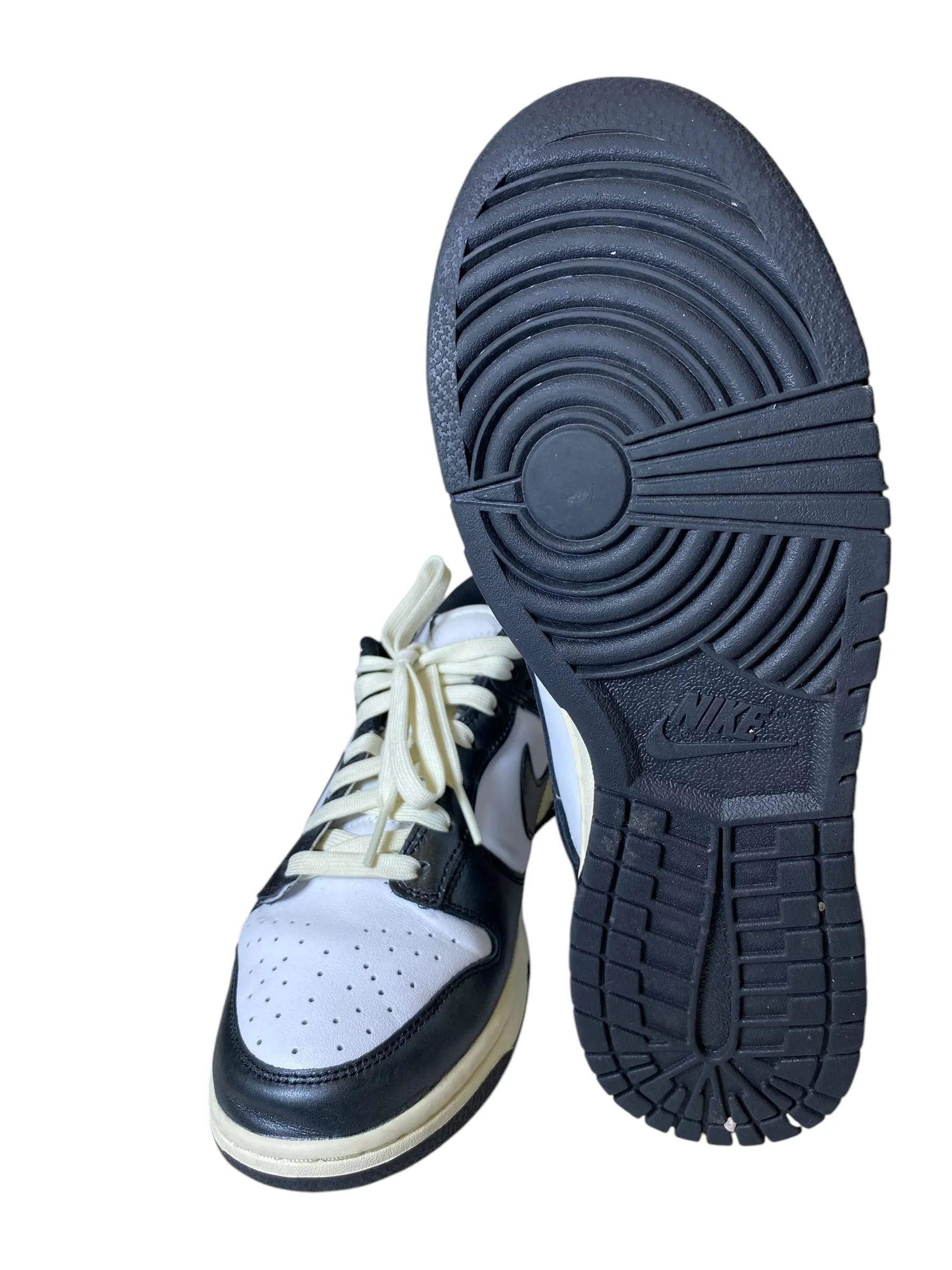 Shoes Athletic By Nike In Black & White, Size: 9 nike