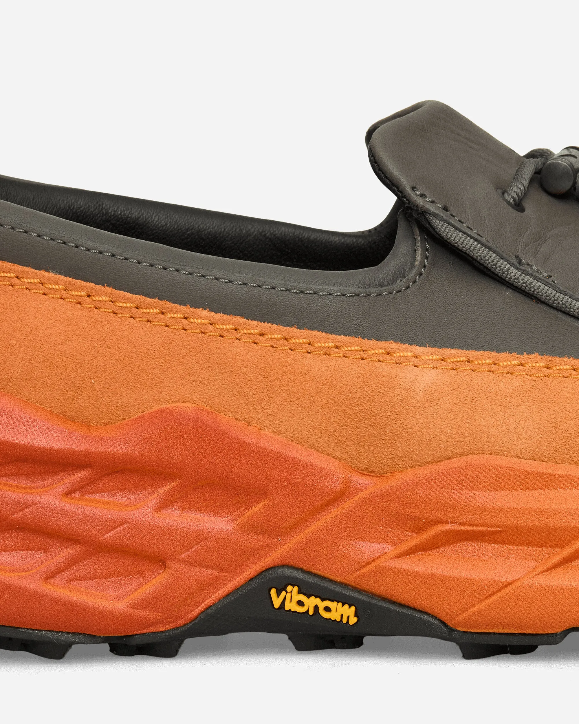 Speed Loafers Asphalt / Ember Max Cushion Trainers