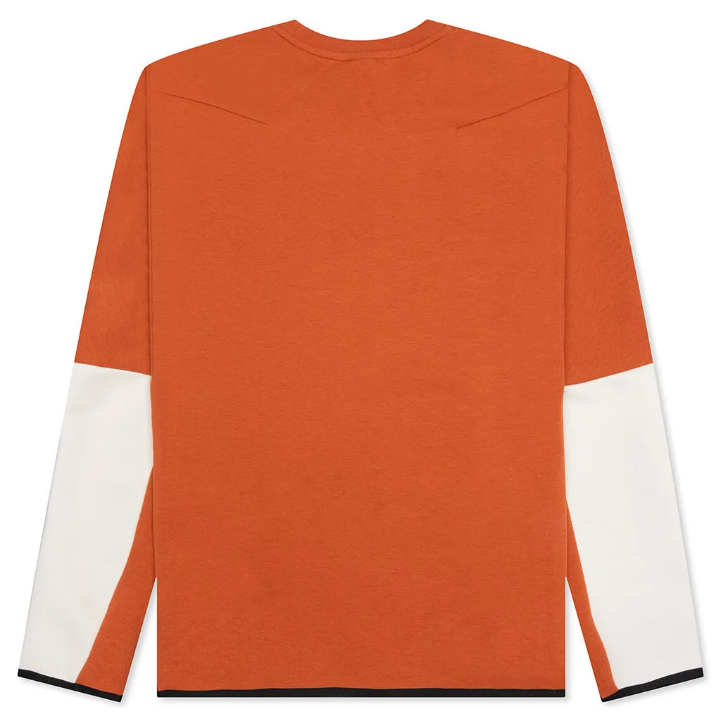 Sportswear Tech Fleece Crew - Burnt Sunrise/Light Bone Nike trainers with responsive foam