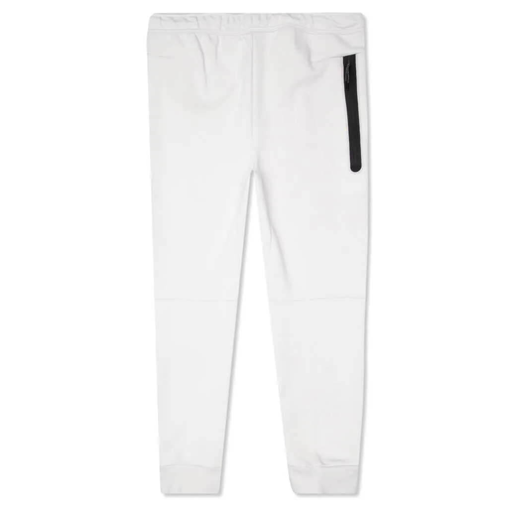 Sportswear Tech Fleece Joggers - Light Bone Nike Foam Comfort Trainers
