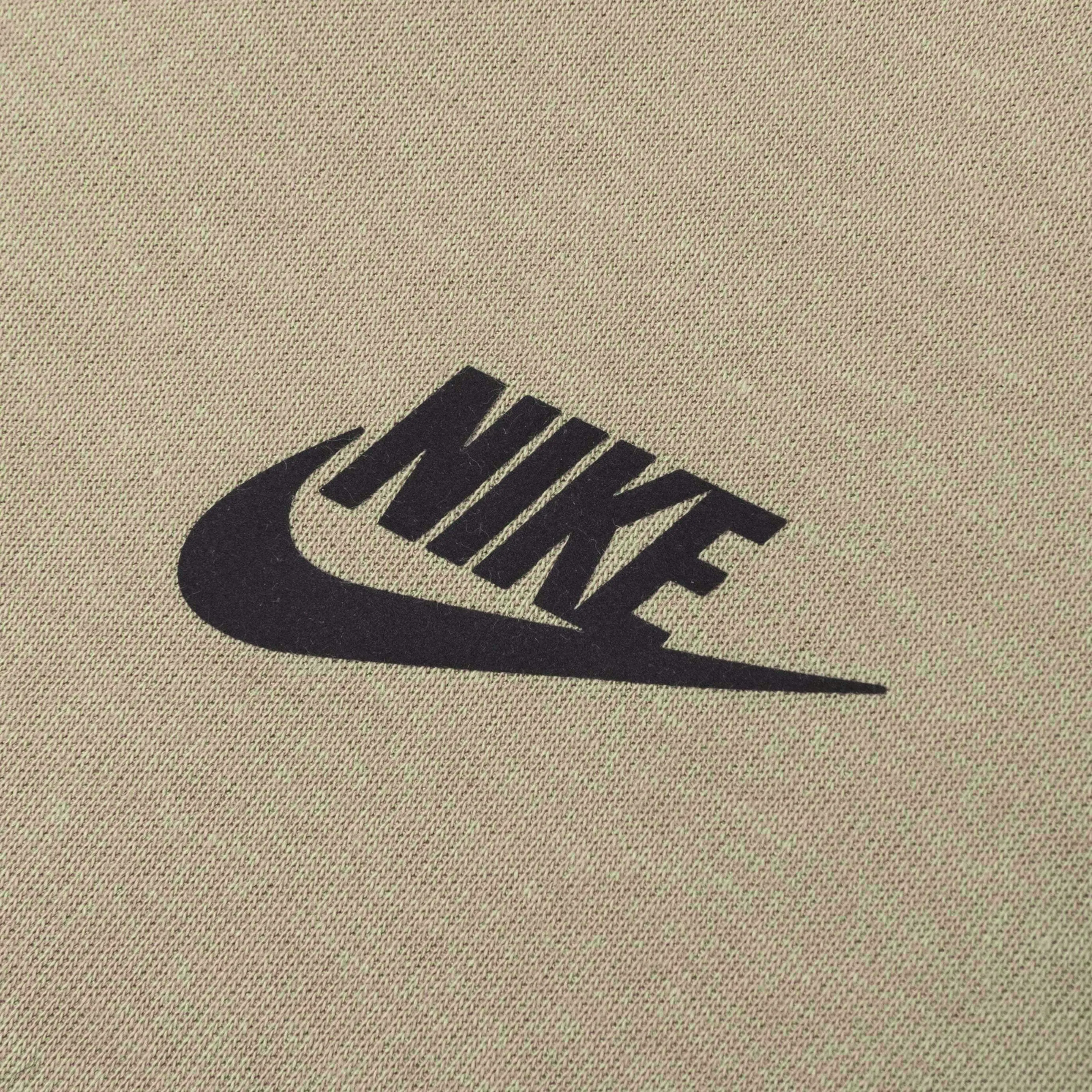 Sportswear Tech Fleece Slim Fit Joggers - Khaki/Black Nike Bold Logo Sneakers