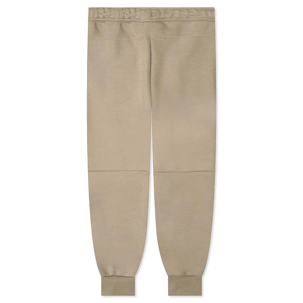 Sportswear Tech Fleece Slim Fit Joggers - Khaki/Black Nike Bold Logo Sneakers
