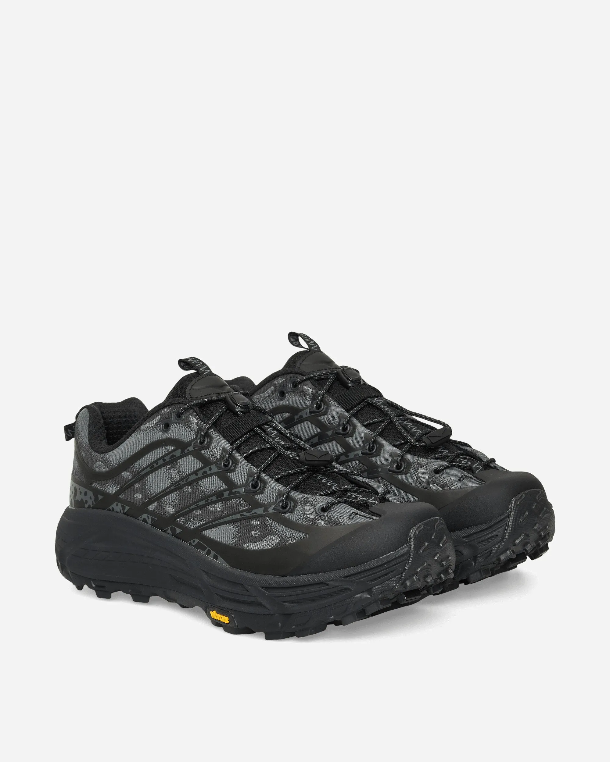 Stealth/Tech Mafate Three2 Sneakers Black / Carbon Max Cushion Trainers