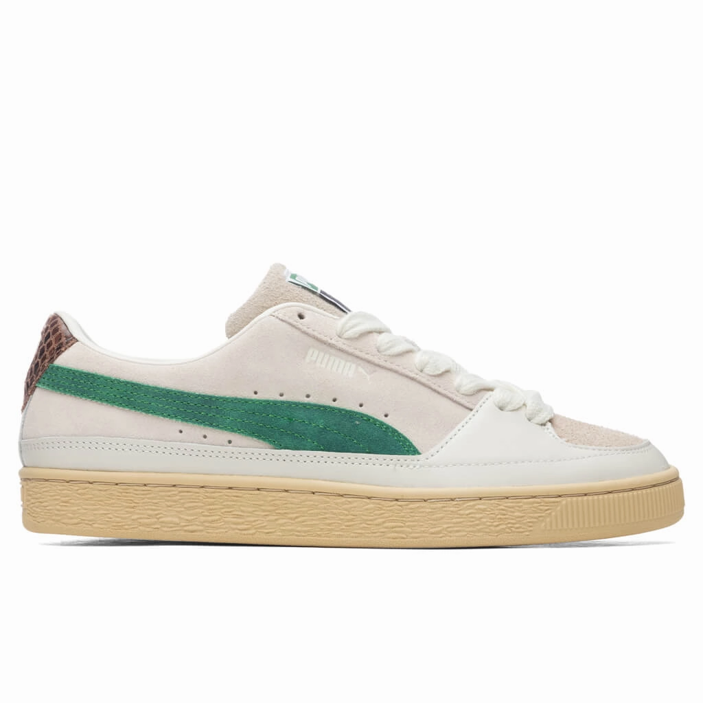 Suede x Rhuigi - Whisper White/Juniper Puma trainers with bold stripe logo