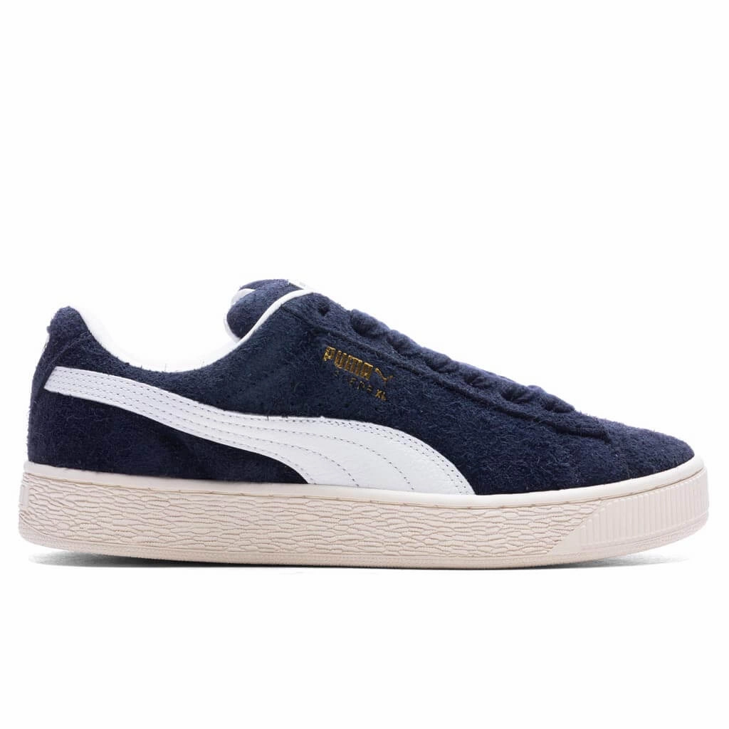 Suede XL Hairy - Club Navy/Frosted Ivory Puma sneakers for casual streetwear