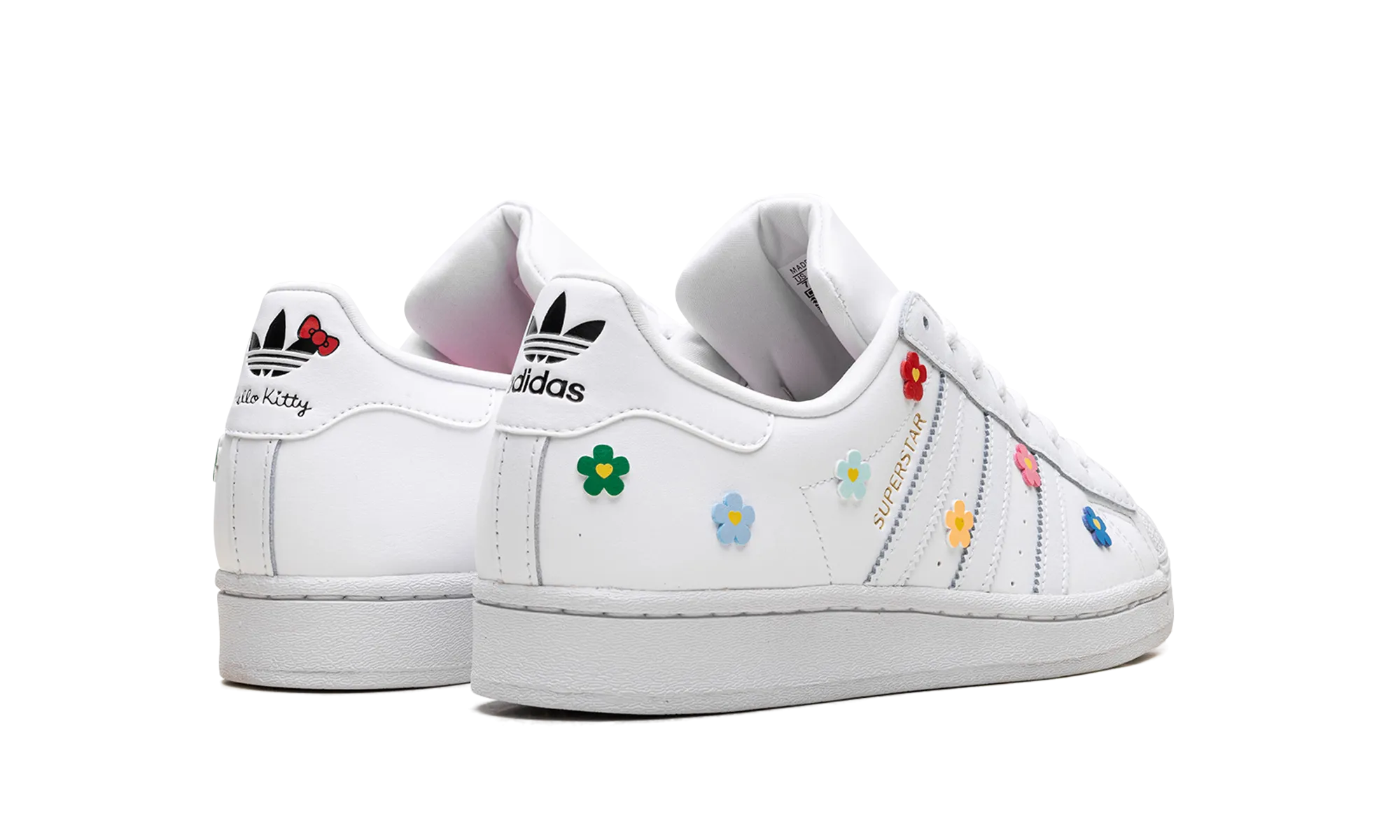 Superstar GS GS "Hello Kitty" adidas grade school sneakers