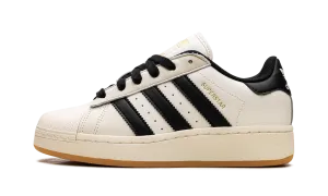 Superstar XLG WMNS "Cream White Black Gum" Adidas Women's styles