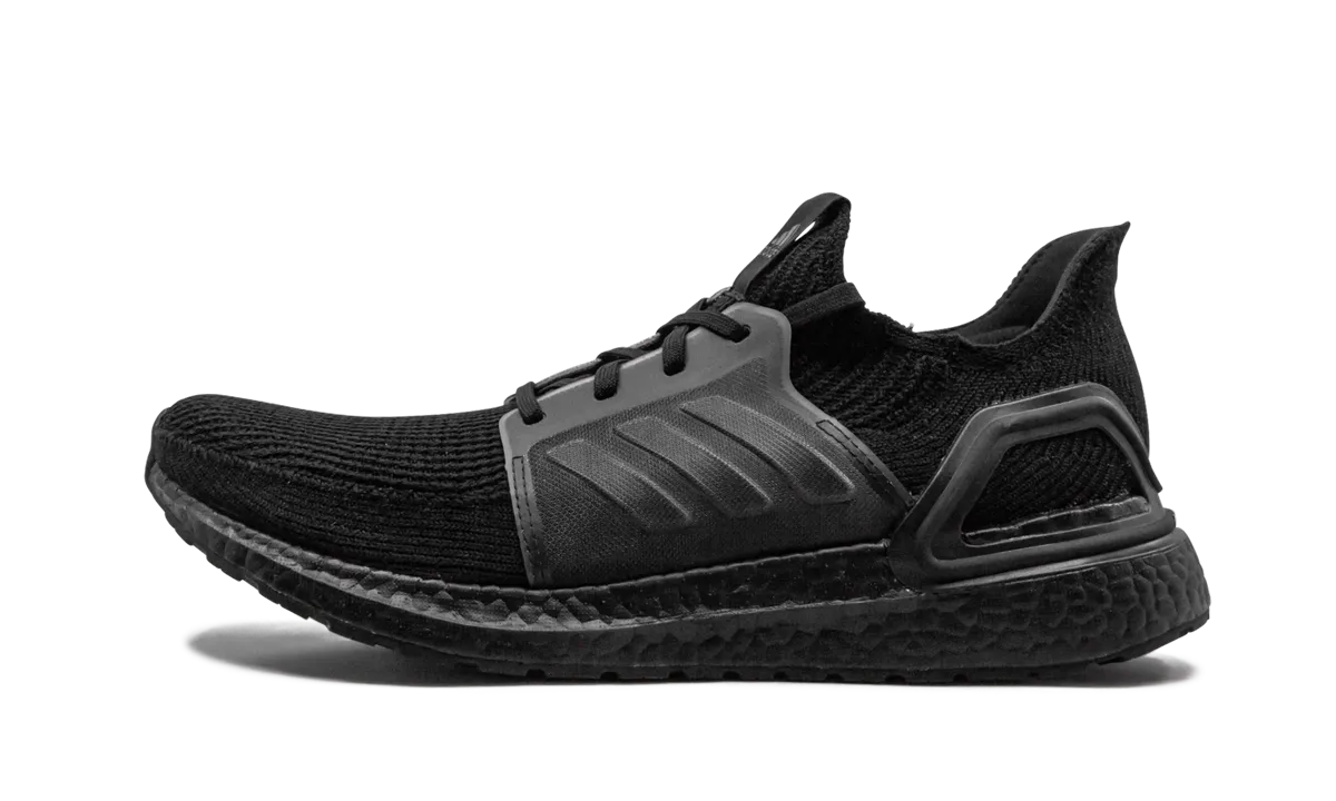 Ultraboost 19 "Triple Black" Adidas Men's designs