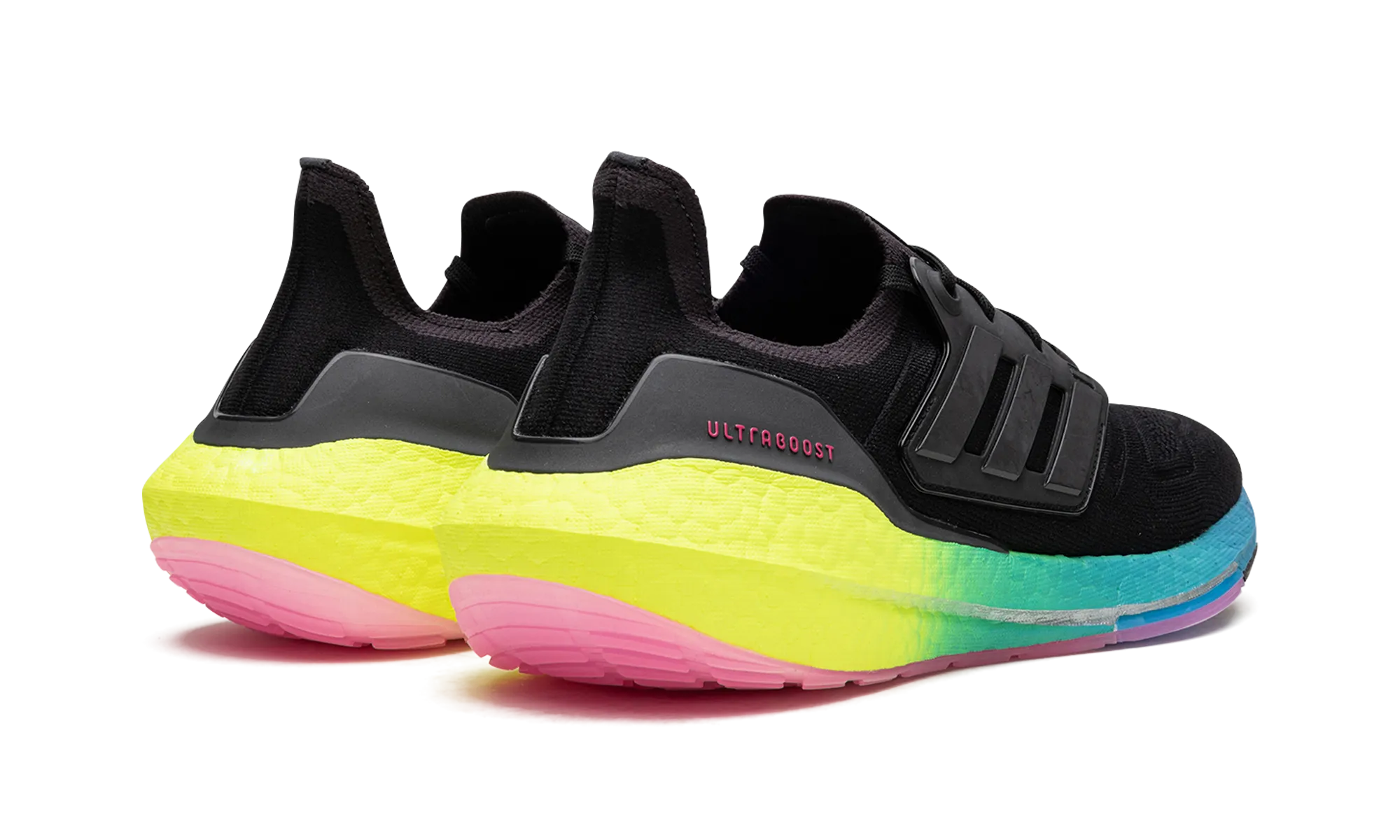 Ultraboost 22 "Black / Multicolor Midsole" adidas low-top mens trainers