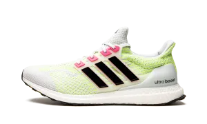 UltraBoost 5.0 DNA Adidas Men's varieties