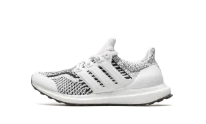 Ultraboost 5.0 DNA GS Adidas Grade School shoes