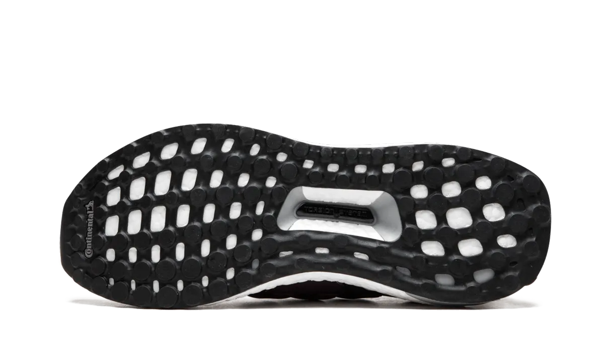 UltraBOOST adidas casual mens footwear
