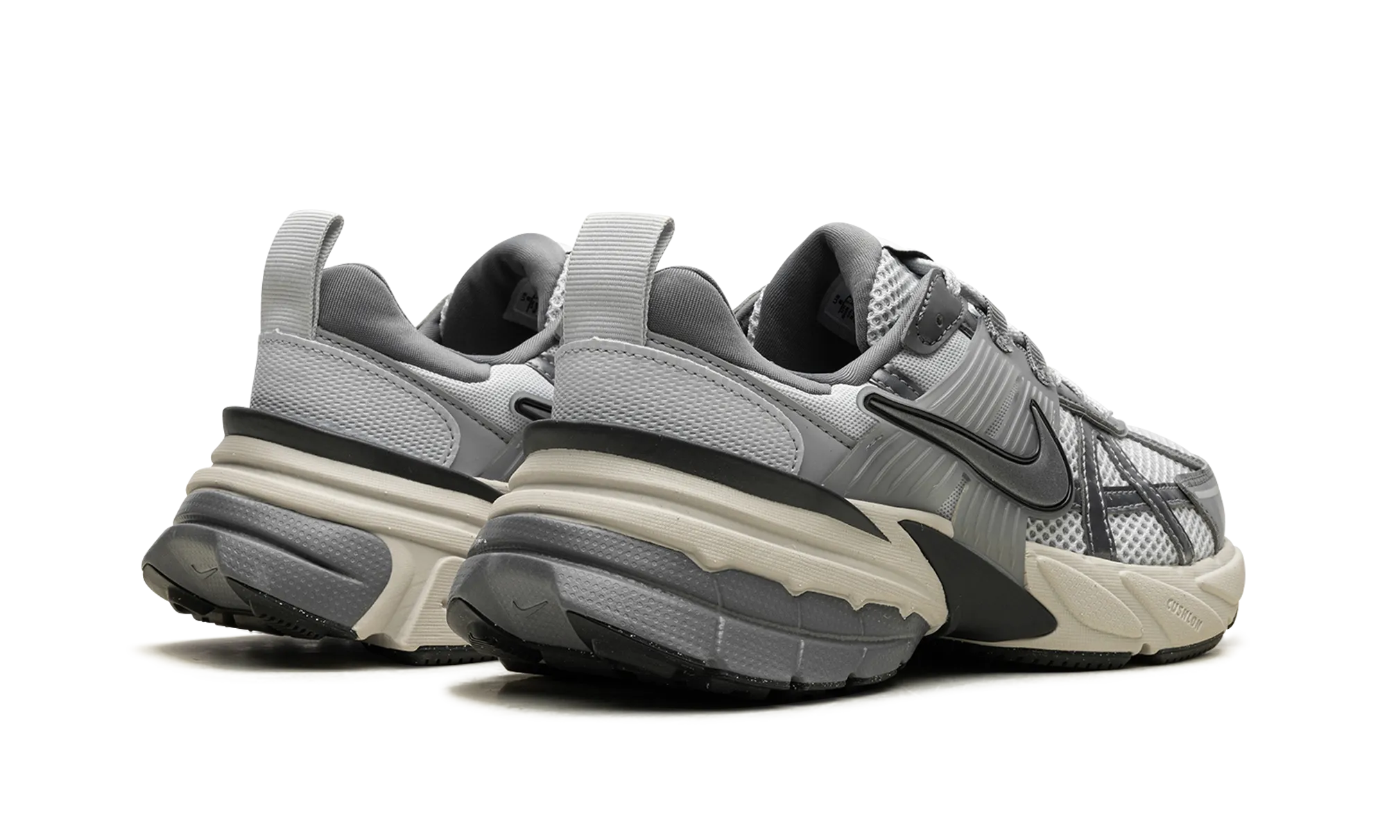 V2K RUN WMNS "Pure Platinum Wolf Grey" nike womens casual sneakers