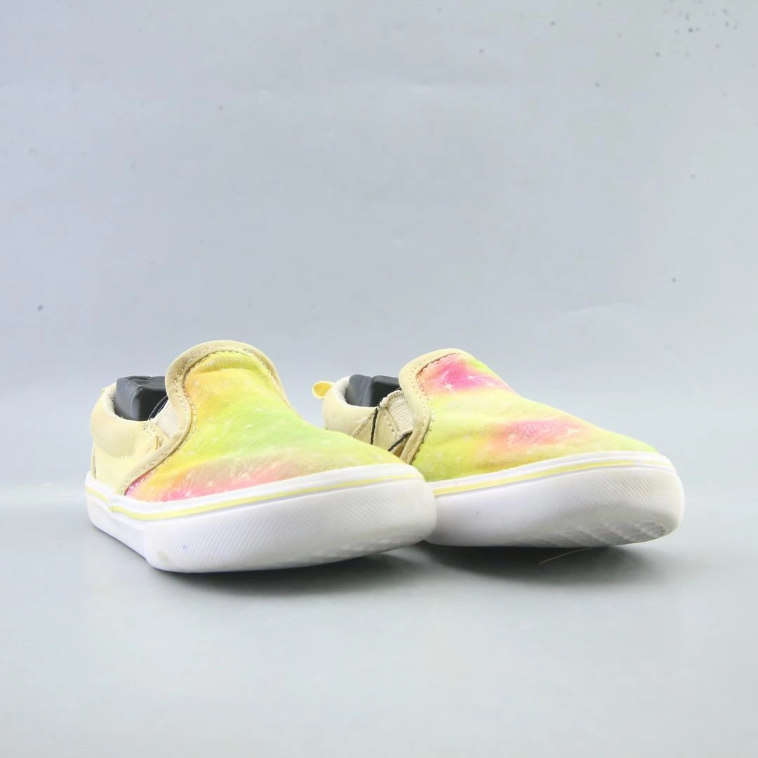 VANS . Vans classic sneaker styles