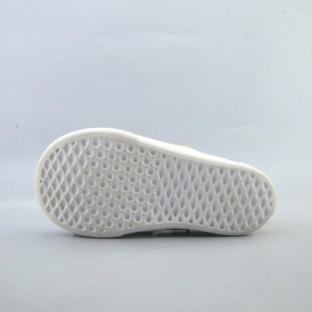 VANS . Vans classic sneaker styles