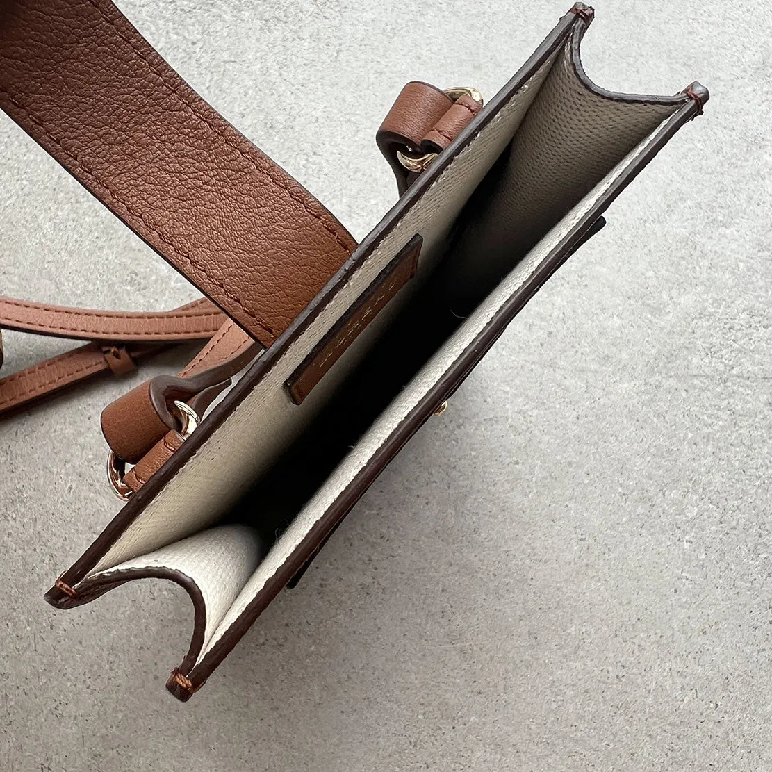 Vertical Pouch Canvas/Linen, Classique Moreau Bags