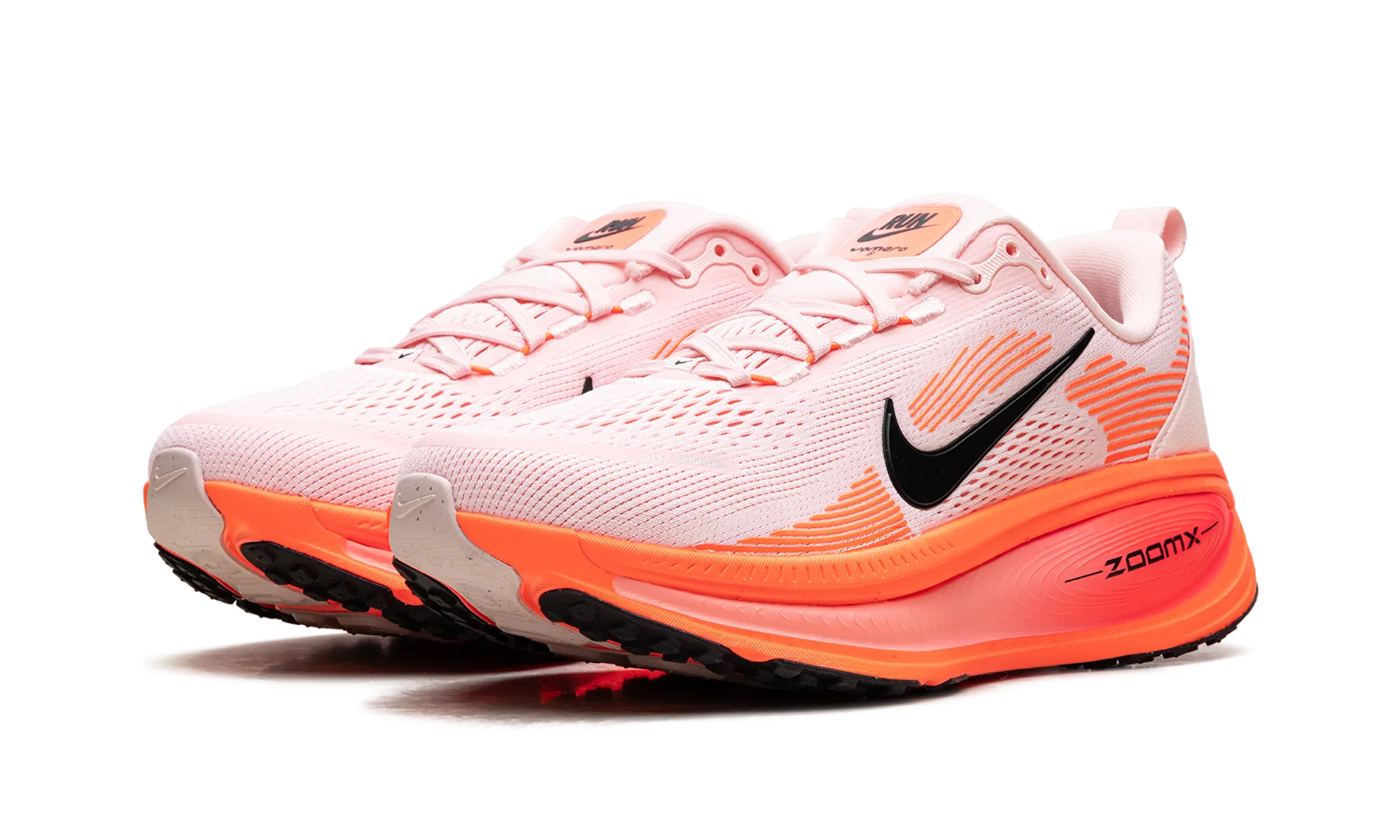 Vomero 18 WMNS "Atmosphere Pink" nike womens breathable trainers