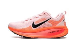 Vomero 18 WMNS "Atmosphere Pink" Nike Women's sneakers