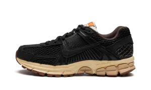VOMERO 5 WMNS "Black / Sesame" Nike Women's styles
