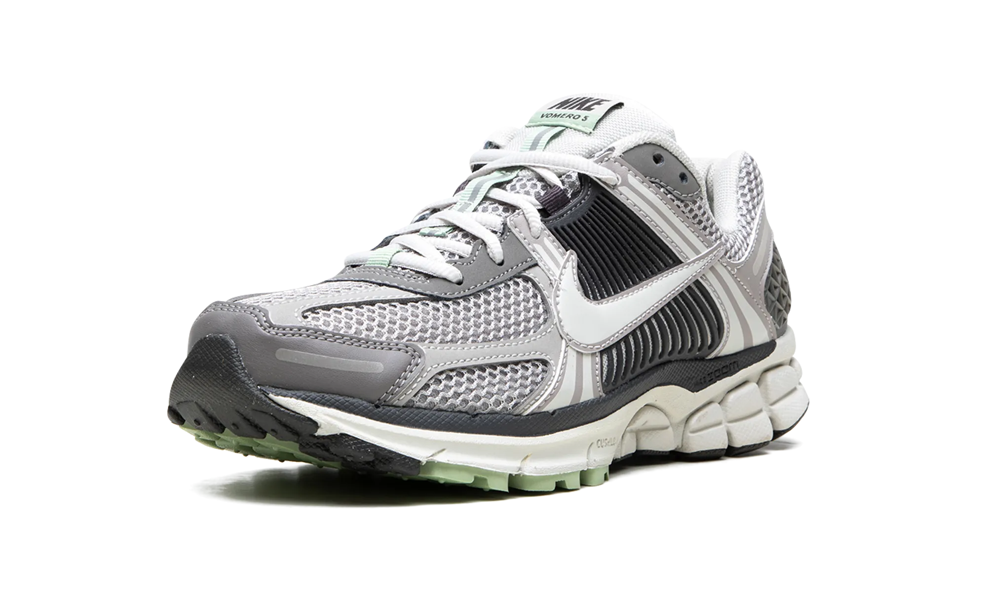 VOMERO 5 WMNS "Cobblestone" nike womens mesh trainers