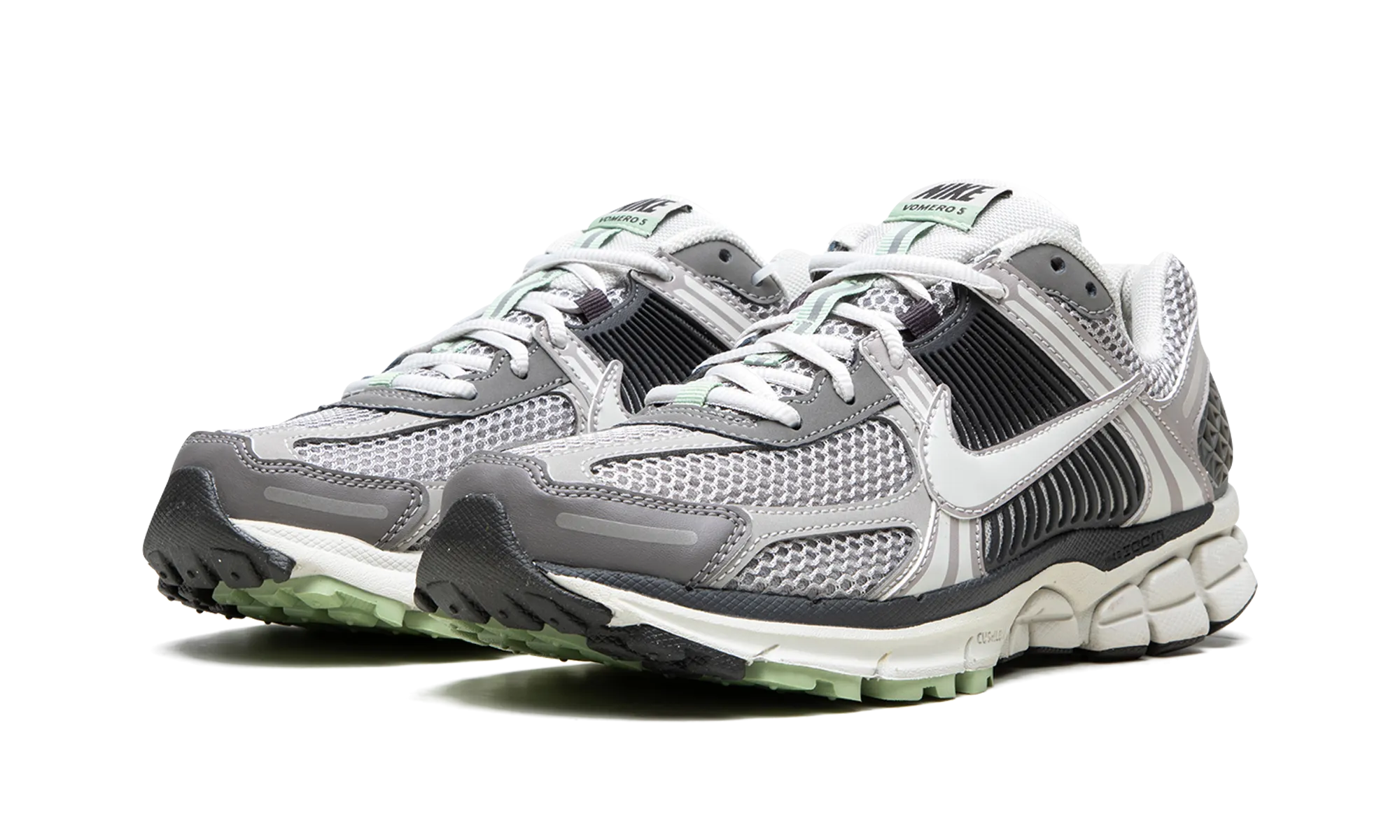 VOMERO 5 WMNS "Cobblestone" nike womens mesh trainers