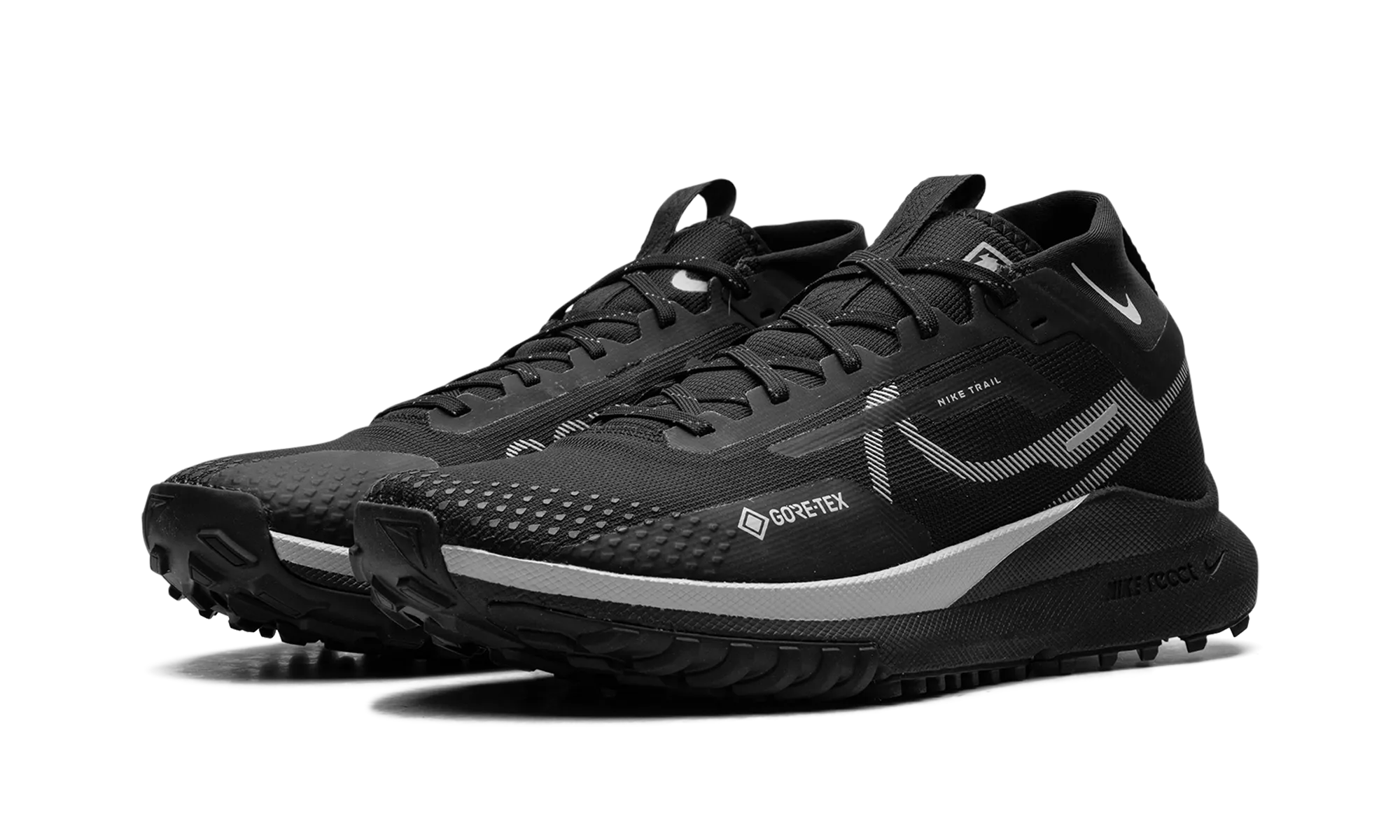 WMNS React Pegasus Trail 4 GTX "Reflect Silver" nike stylish womens footwear