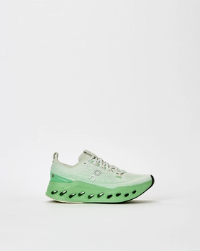 Women's Cloudsurfer Max On Running footwear