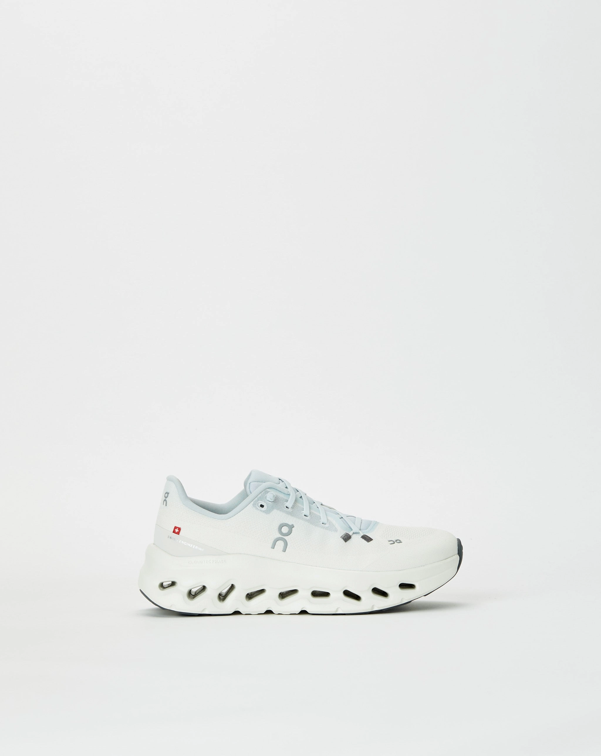 Women's Cloudtilt On Running footwear